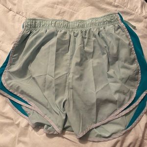 Women’s Nike athletic shorts! Great Condition